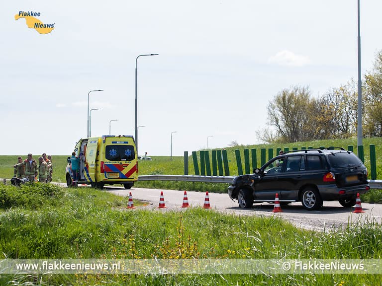 Motorrijder gewond door ongeval parallelweg N57 Ouddorp