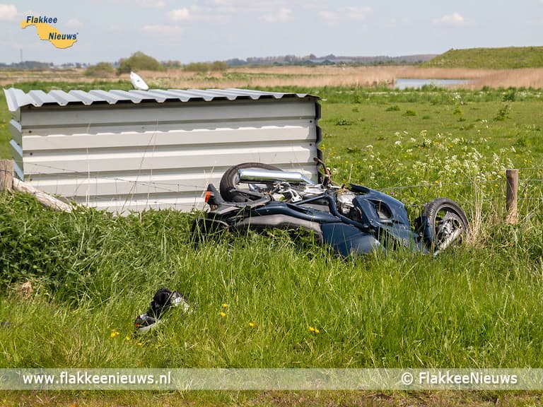 Motorrijder gewond door ongeval parallelweg N57 Ouddorp