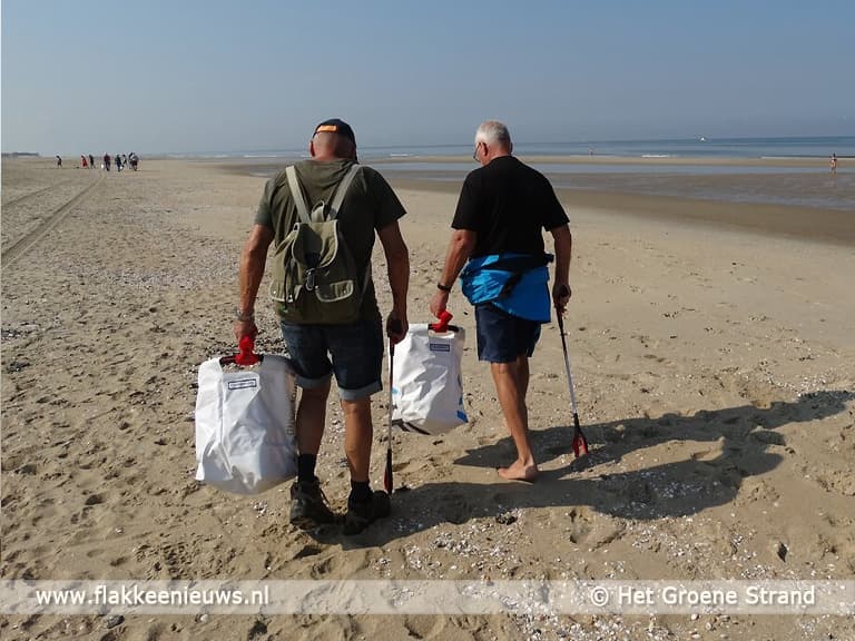 200 vrijwilligers zetten zich in voor groene stranden