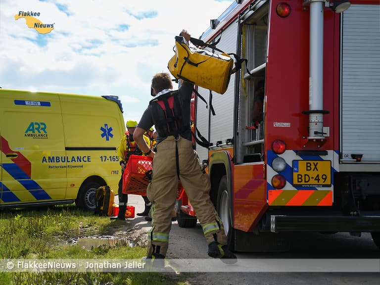 Grote inzet hulpdiensten na vondst step bij water