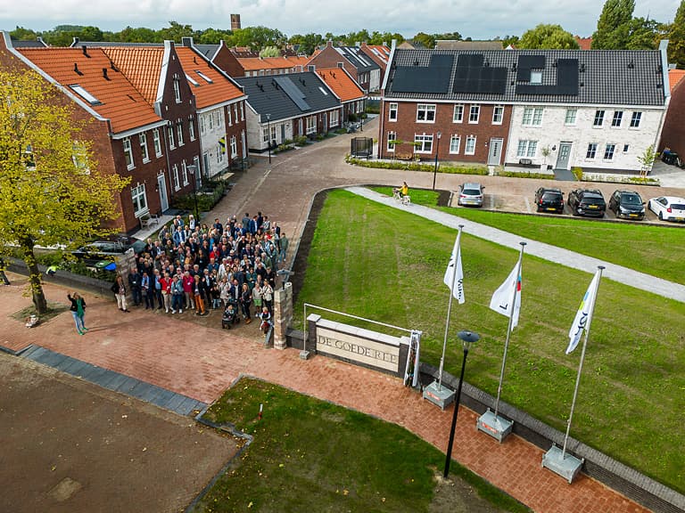 Plaquette De Goede Ree onthuld in Sommelsdijk