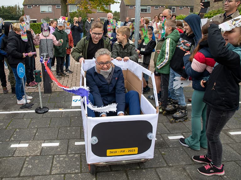 Feestelijke opening ANWB Verkeersplein bij basisschool Prins Johan Friso in Herkingen