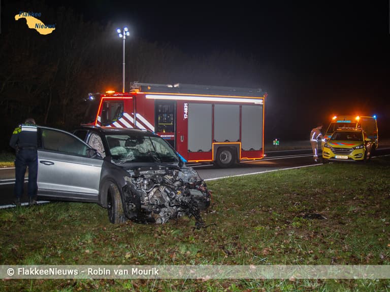 Vijf voertuigen betrokken bij kettingbotsing N59 Oude-Tonge