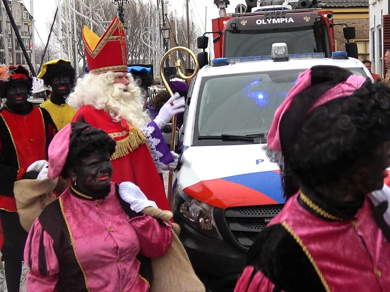 Intocht Sinterklaas Middelharnis verliep niet volgens plan