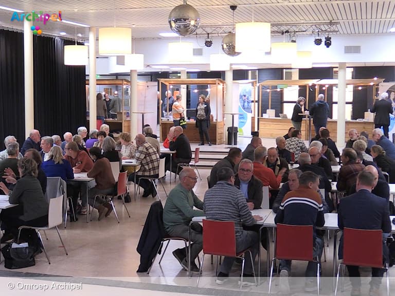 Inwonersavond Middelharnis goed bezocht