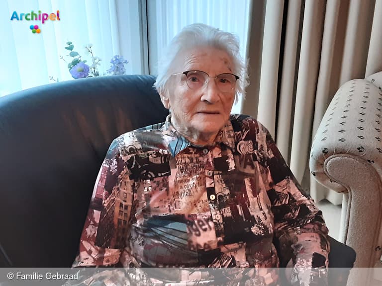 Lena Gebraad viert haar 100ste verjaardag