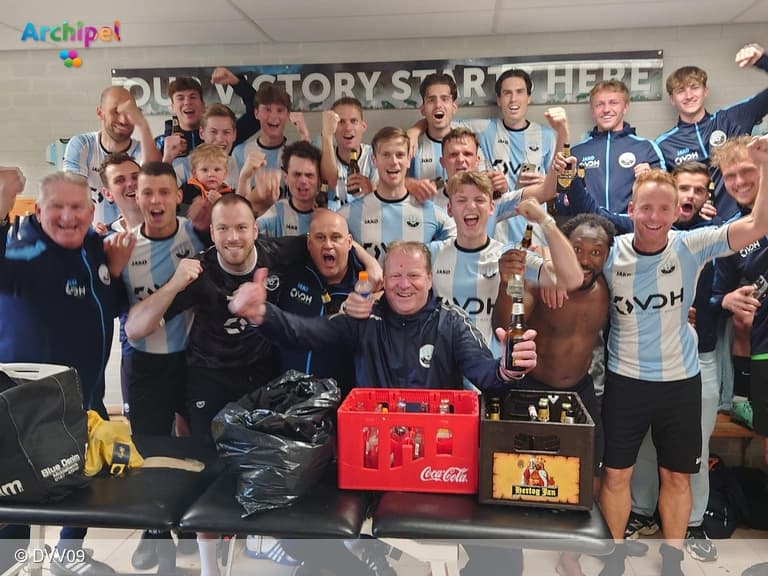 DVV09 weer stap dichterbij 2e klasse