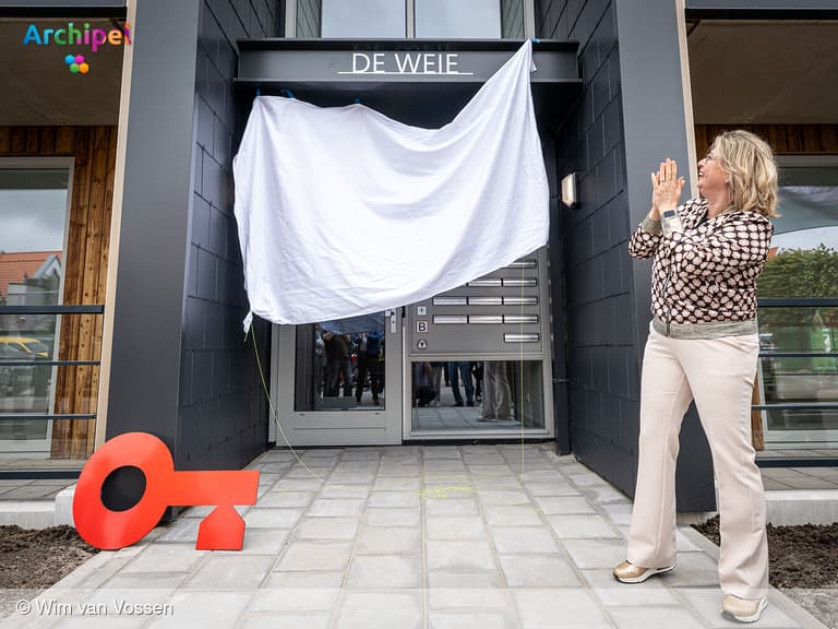 Energieneutrale seniorenwoningen opgeleverd in Ouddorp