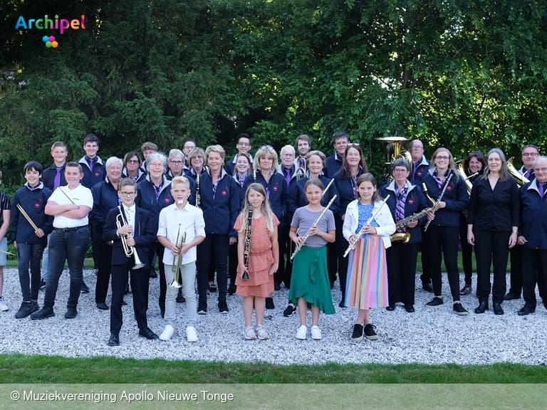 Muziekvereniging Apollo Nieuwe-Tonge viert 100-jarig jubileum