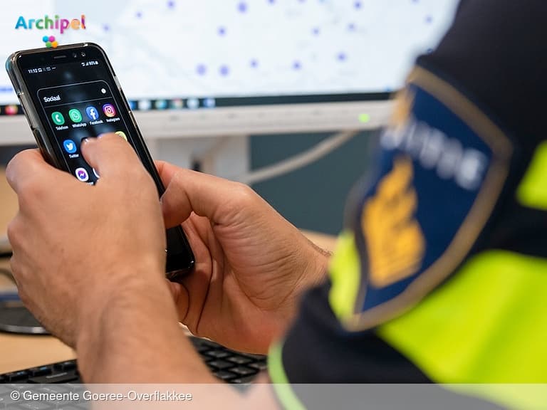 Telefoonnummers van drugsdealers gebruikt voor sms naar 900 inwoners Goeree-Overflakkee