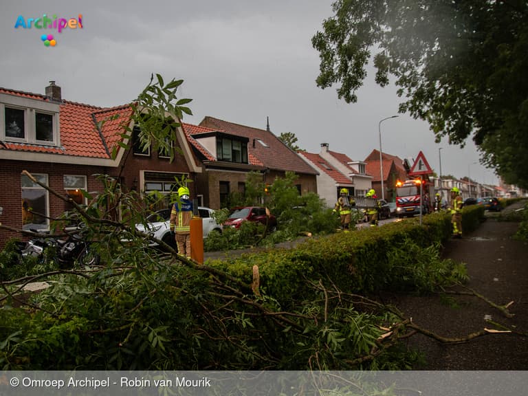 Krachtige storm zorgt voor overlast en indrukwekkende beelden