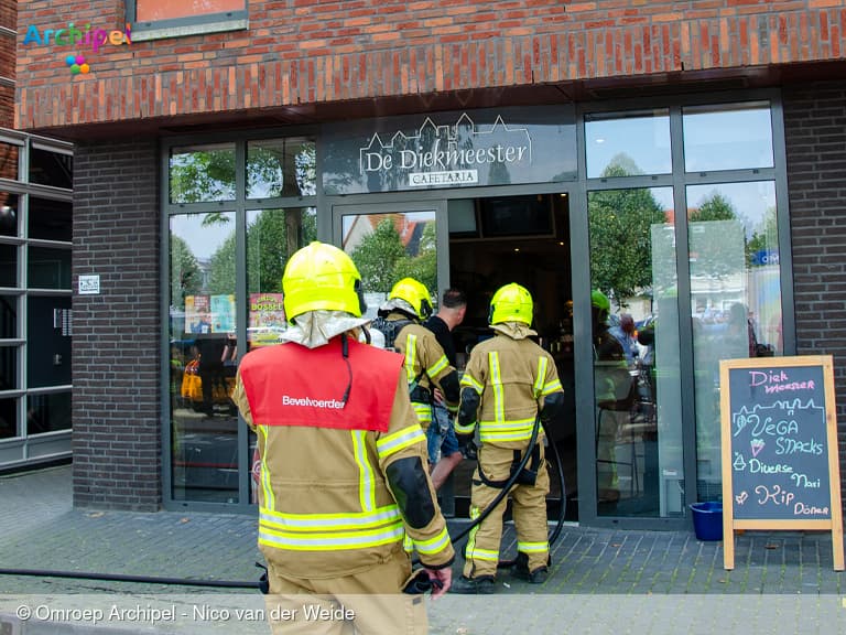 Brand in frituurpan bij snackbar snel geblust door medewerkers