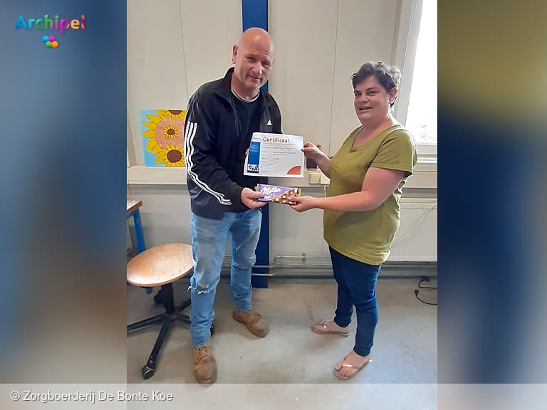 Cliënten Gemiva-zorgboerderij behalen certificaten machineveiligheid