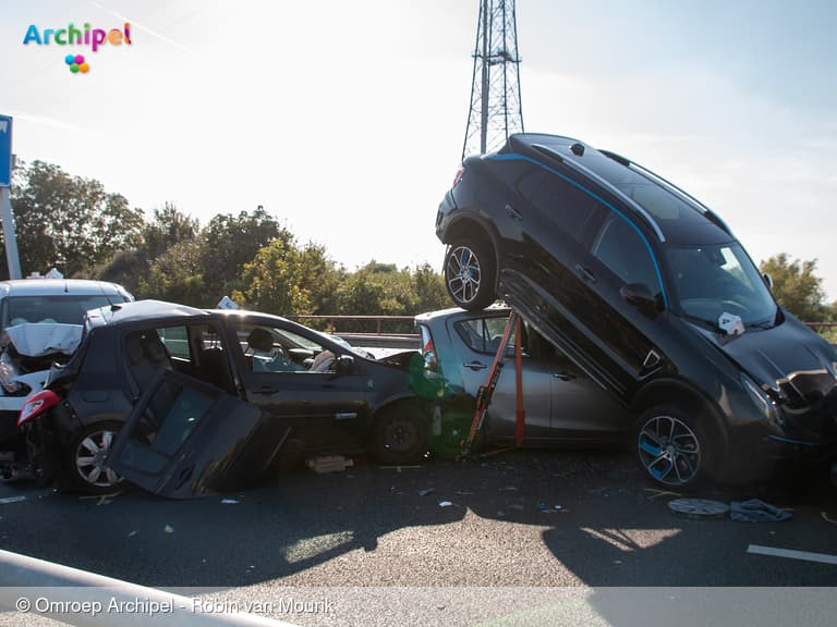 Haringvlietbrug afgesloten wegens ongeval