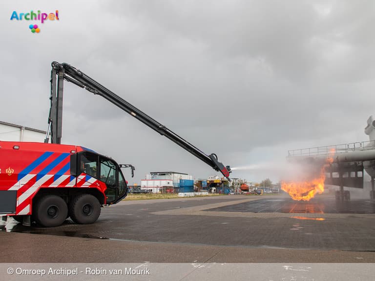 Spannende finale voor jeugdbrandweer Den Bommel op Schiphol