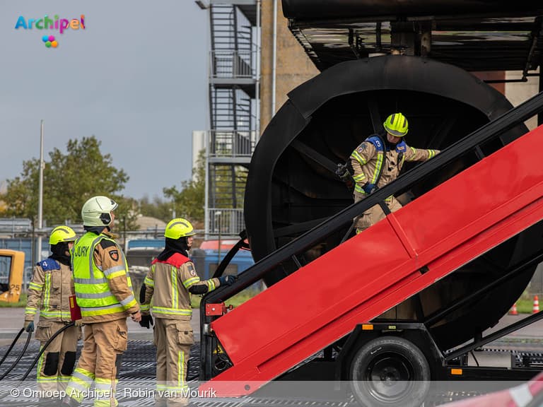 Spannende finale voor jeugdbrandweer Den Bommel op Schiphol