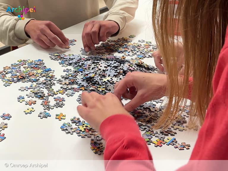 Kampioenschap Legpuzzelen trekt 16 teams naar Middelharnis