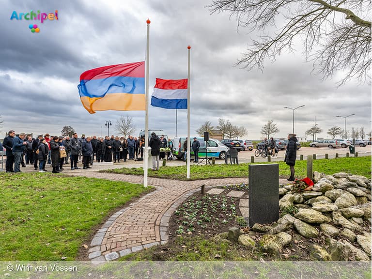 Bijzondere herdenking zeven soldaten Armeens bataljon