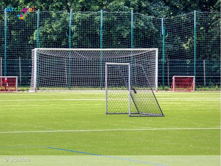 Gemeenteraad eist duidelijkheid over harmonisatie voetbalvelden