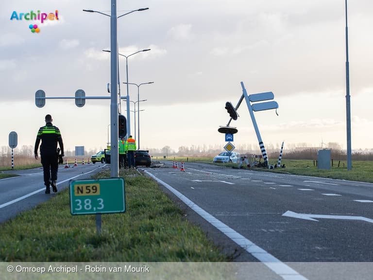 Ongeval op N59, weg in beide richtingen afgesloten