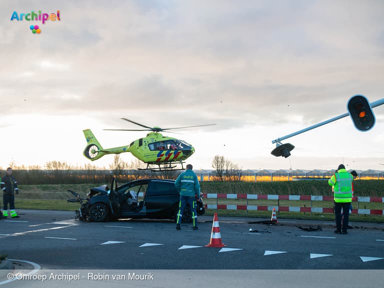 Ongeval op N59, weg in beide richtingen afgesloten