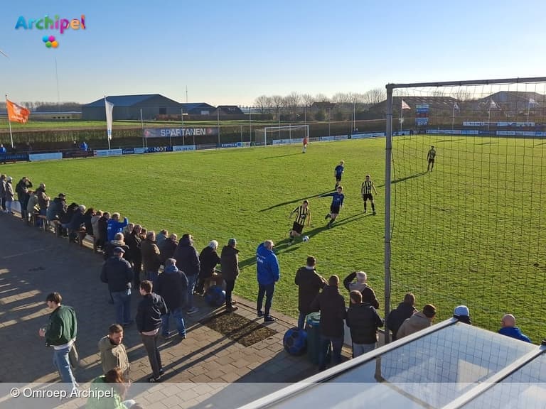 De Jonge Spartaan boekt solide overwinning