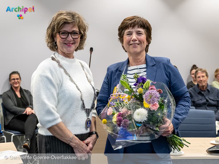 Petra 't Hoen geïnstalleerd als wethouder en Peter Keuker als raadslid