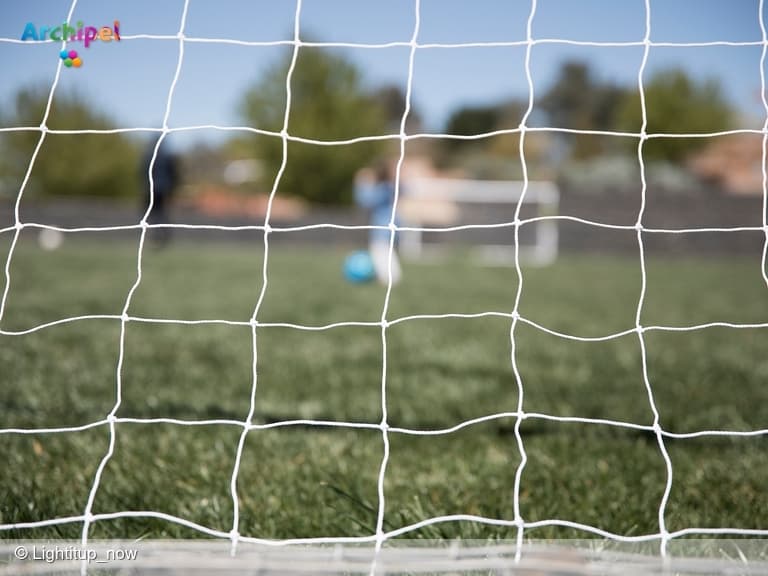 Deze voetbalclub is veruit het populairst op Goeree-Overflakkee