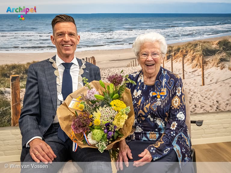 Koninklijke onderscheiding voor Arentje Lokker-de Ronde