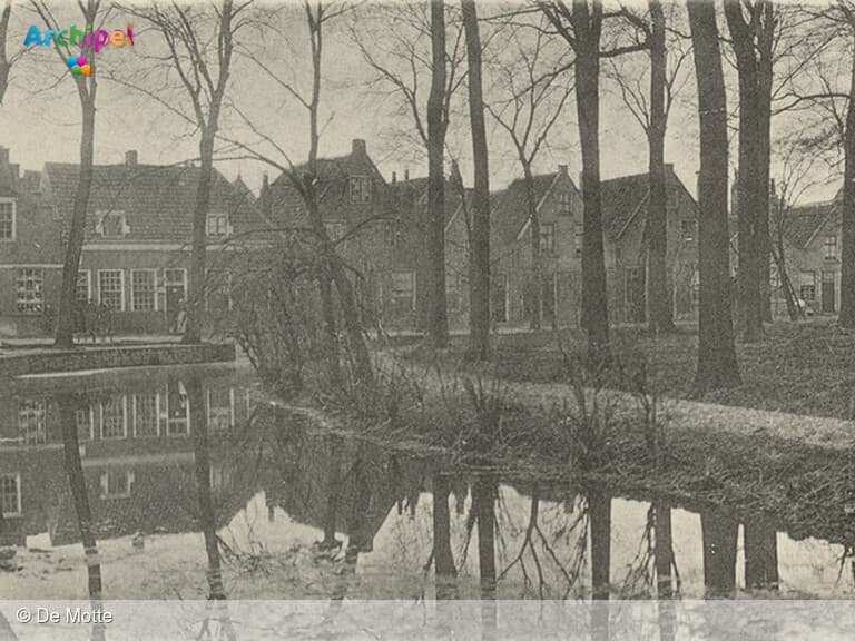Hoe de kerkgracht van Sommelsdijk verdween