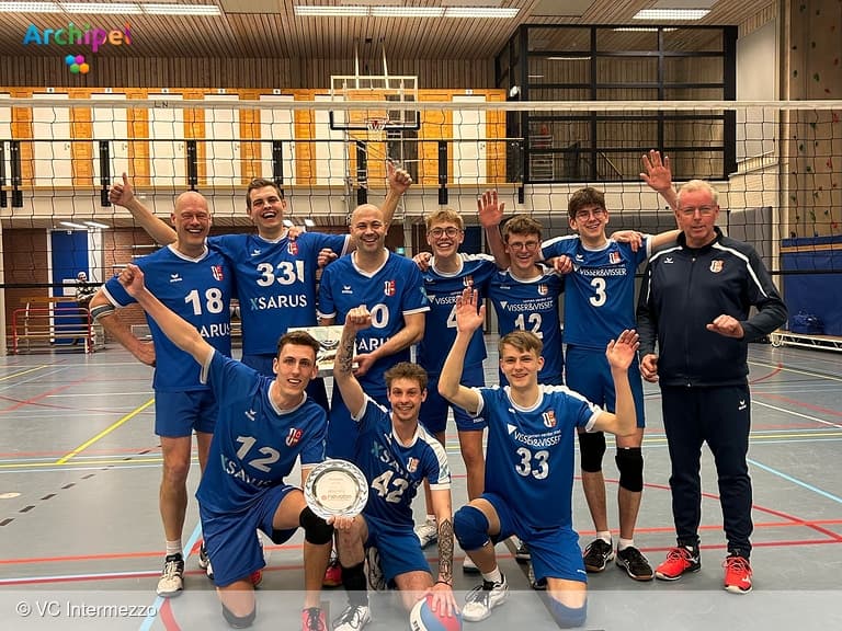 Heren VC Intermezzo kampioen, dames eindigen als vierde