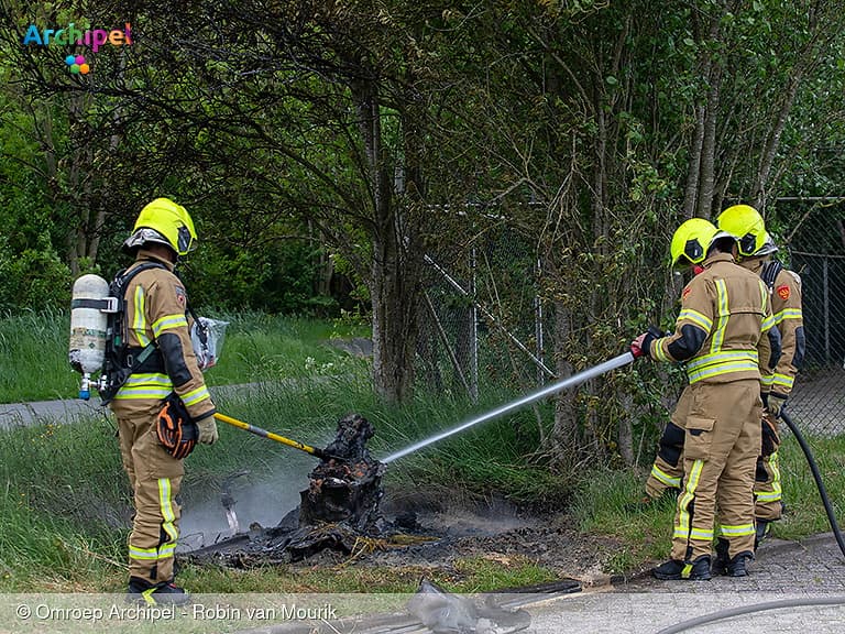 Dixi in vlammen opgegaan