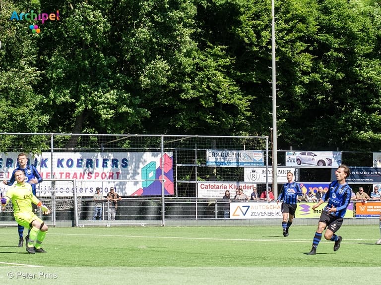 Klundert en De Jonge Spartaan delen de punten in spannende wedstrijd