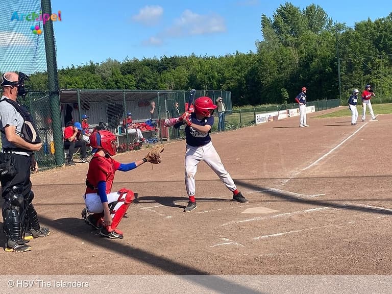 Natte strijd en sterke acties U15