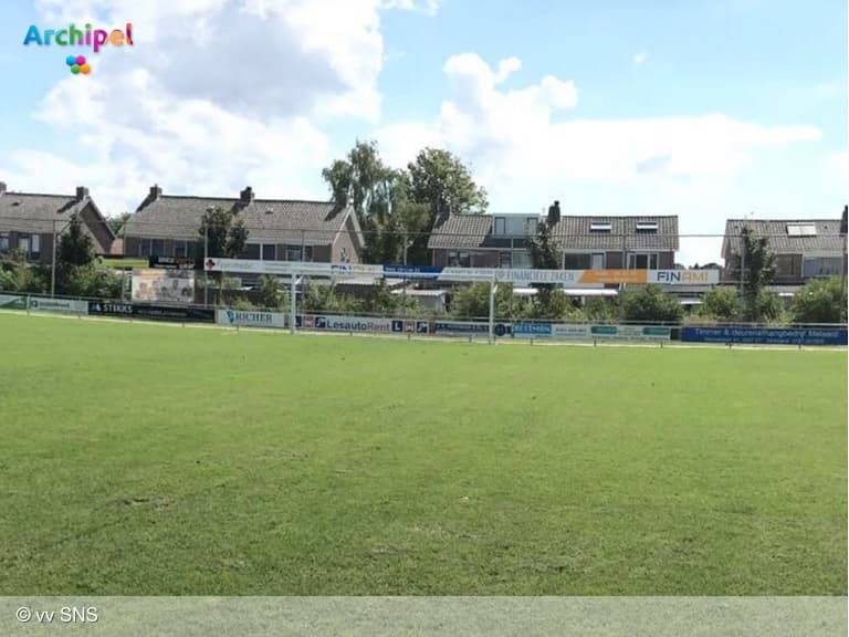 SNS schrijft eerste elftal niet in voor competitie: "Dit doet zeer"