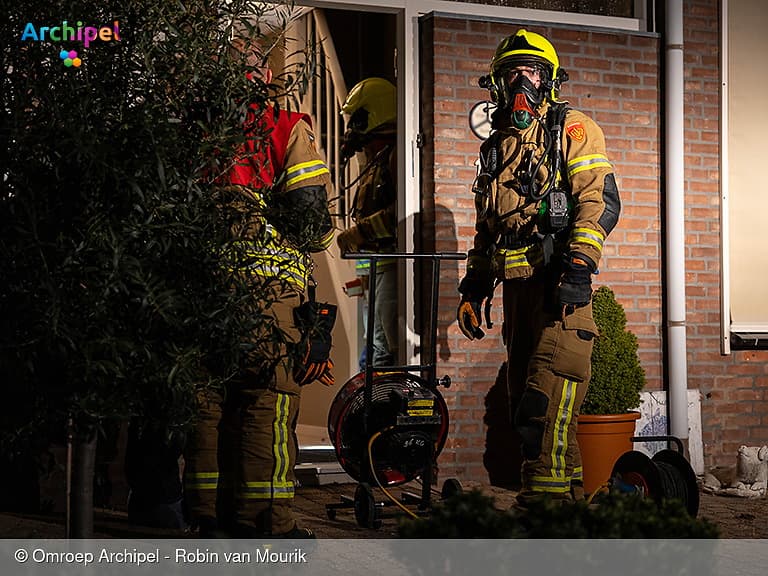 Woning vol rook door vergeten pannetje op het vuur
