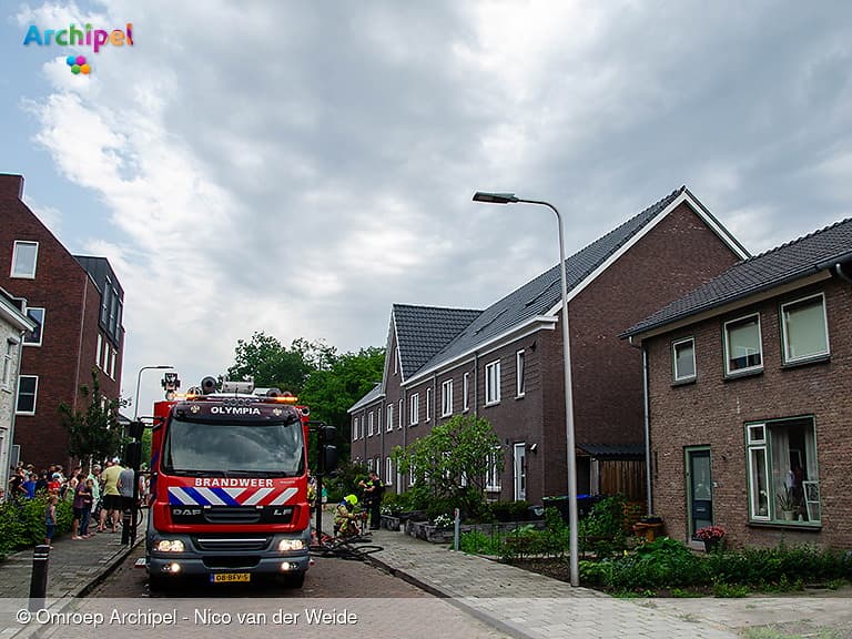 Onweer veroorzaakt blikseminslag in woonhuis