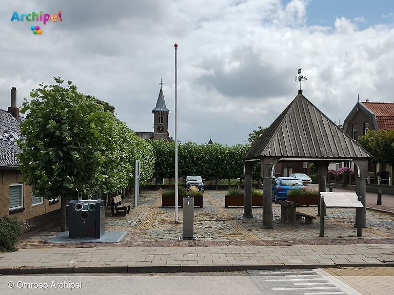 Herkingse vlaggen gestolen: dorpsraad roept inwoners op tot tips