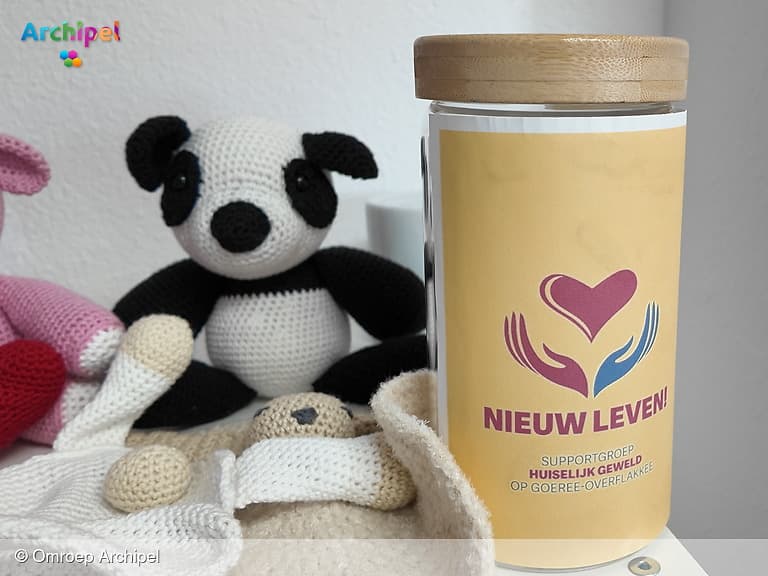 Haken tegen huiselijk geweld