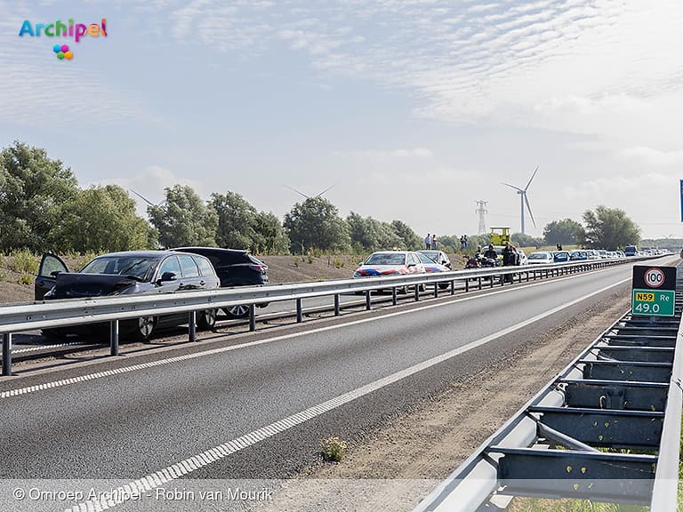 Ongeval met vier voertuigen veroorzaakt lange files