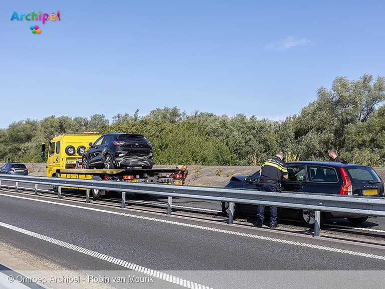 Ongeval met vier voertuigen veroorzaakt lange files