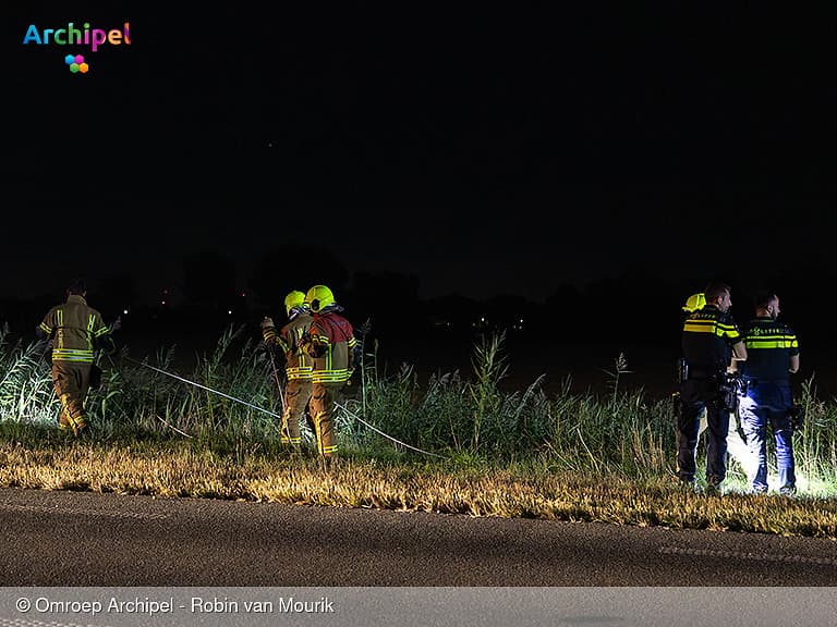 Automobilist slaat alarm na vreemde ontmoeting bij ongeval