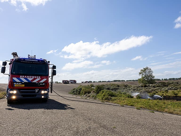 Ontploffing fosforbommen door EOD veroorzaakt natuurbrand