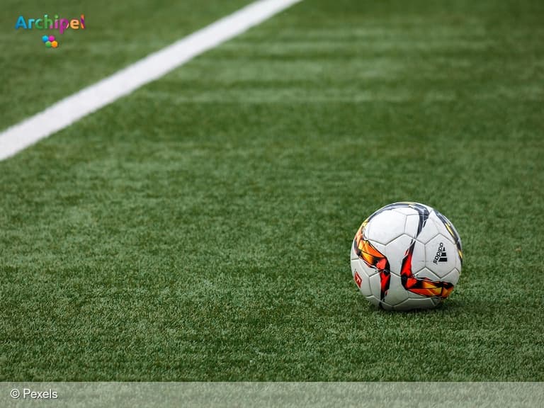 WFB boekt ruime overwinning dankzij 5 verschillende doelpuntenmakers