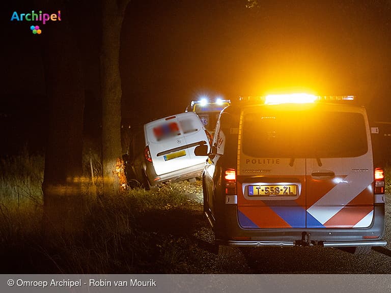 Bestuurder blaast positieve alcoholtest na aanrijding