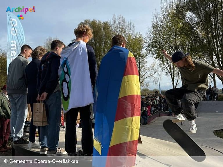 Skatebaan Ooltgensplaat feestelijk geopend