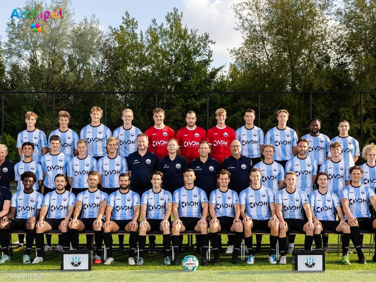 DVV '09 boekt zakelijke zege bij TSC en blijft koploper