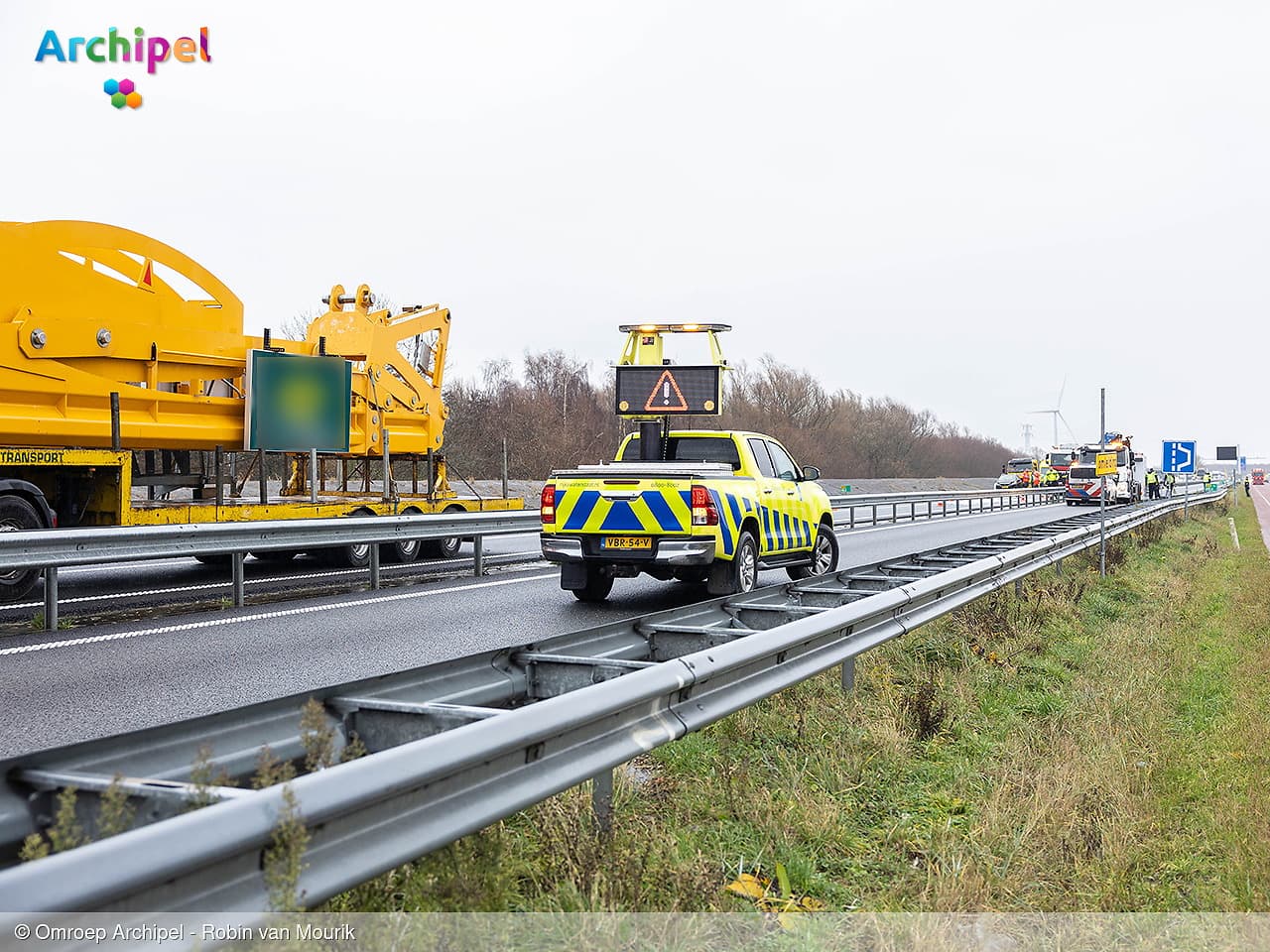 Persoon overleden na aanrijding met vrachtwagen op de N59
