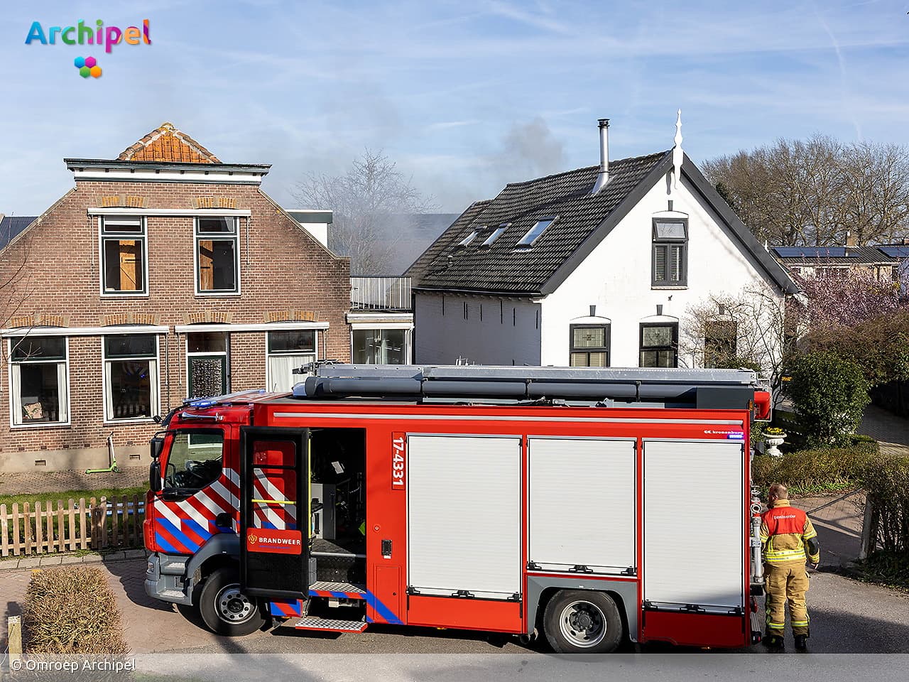 Brandweer rukt uit voor woningbrand in Dirksland