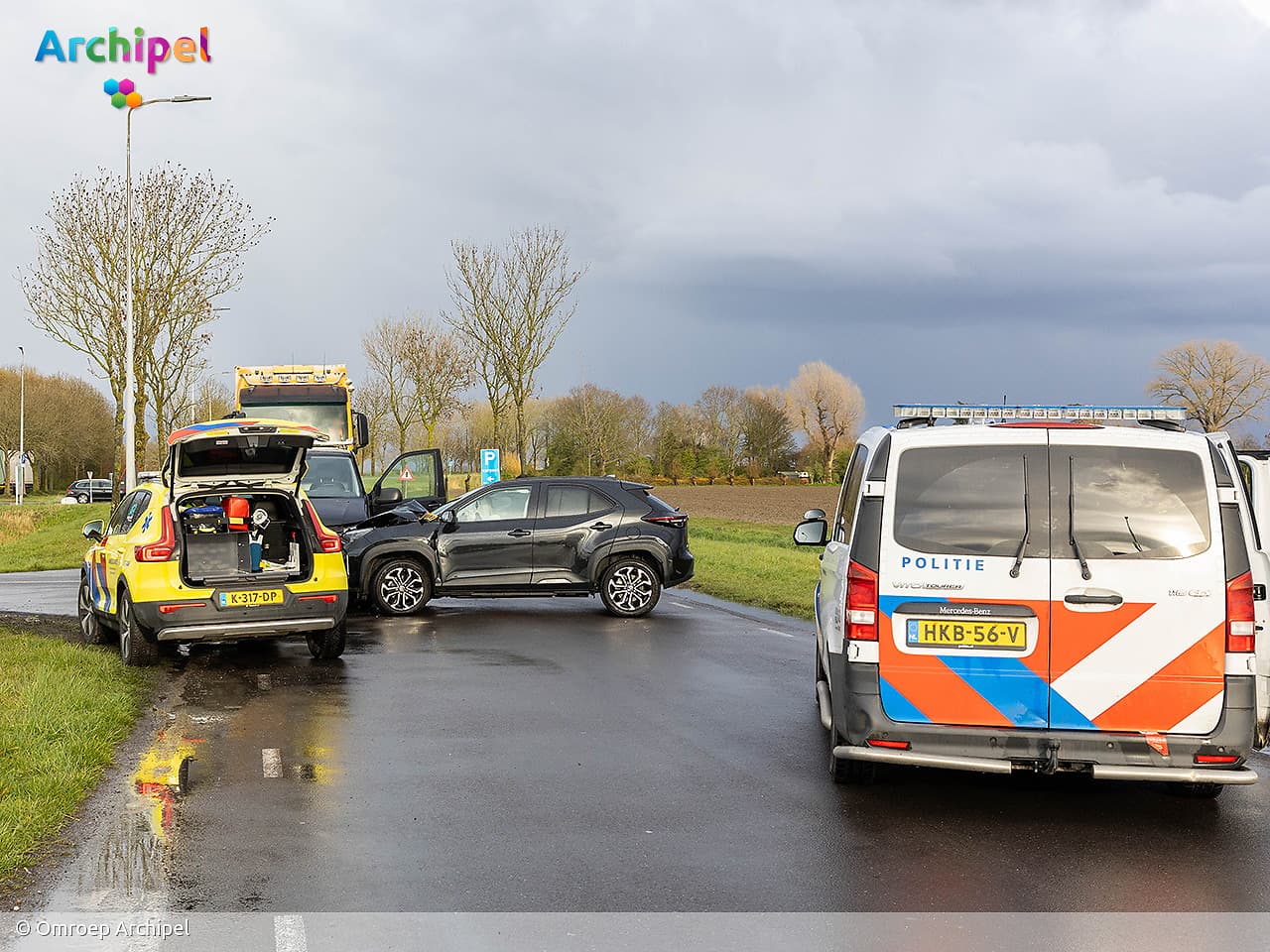 Forse schade en verwondingen na aanrijding Langeweg Ooltgensplaat